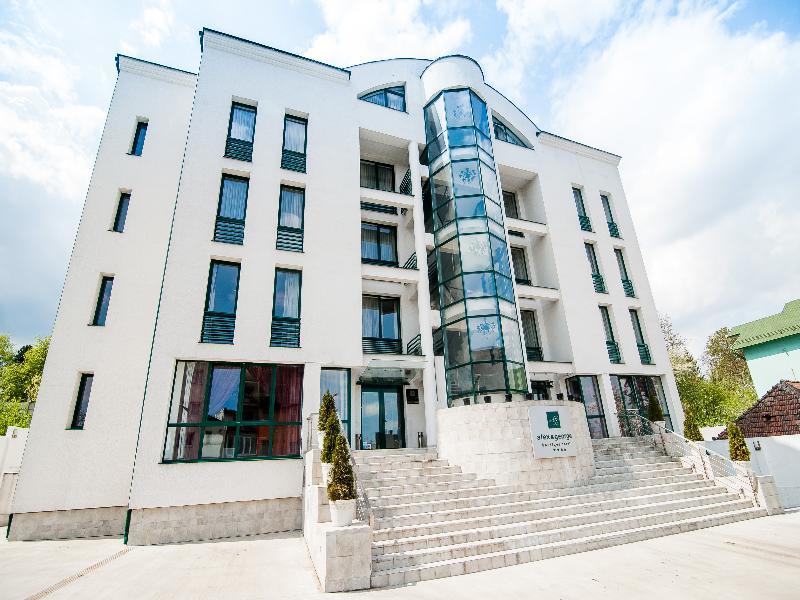 Alex&George Boutique Hotel Kluż-Napoka Zewnętrze zdjęcie