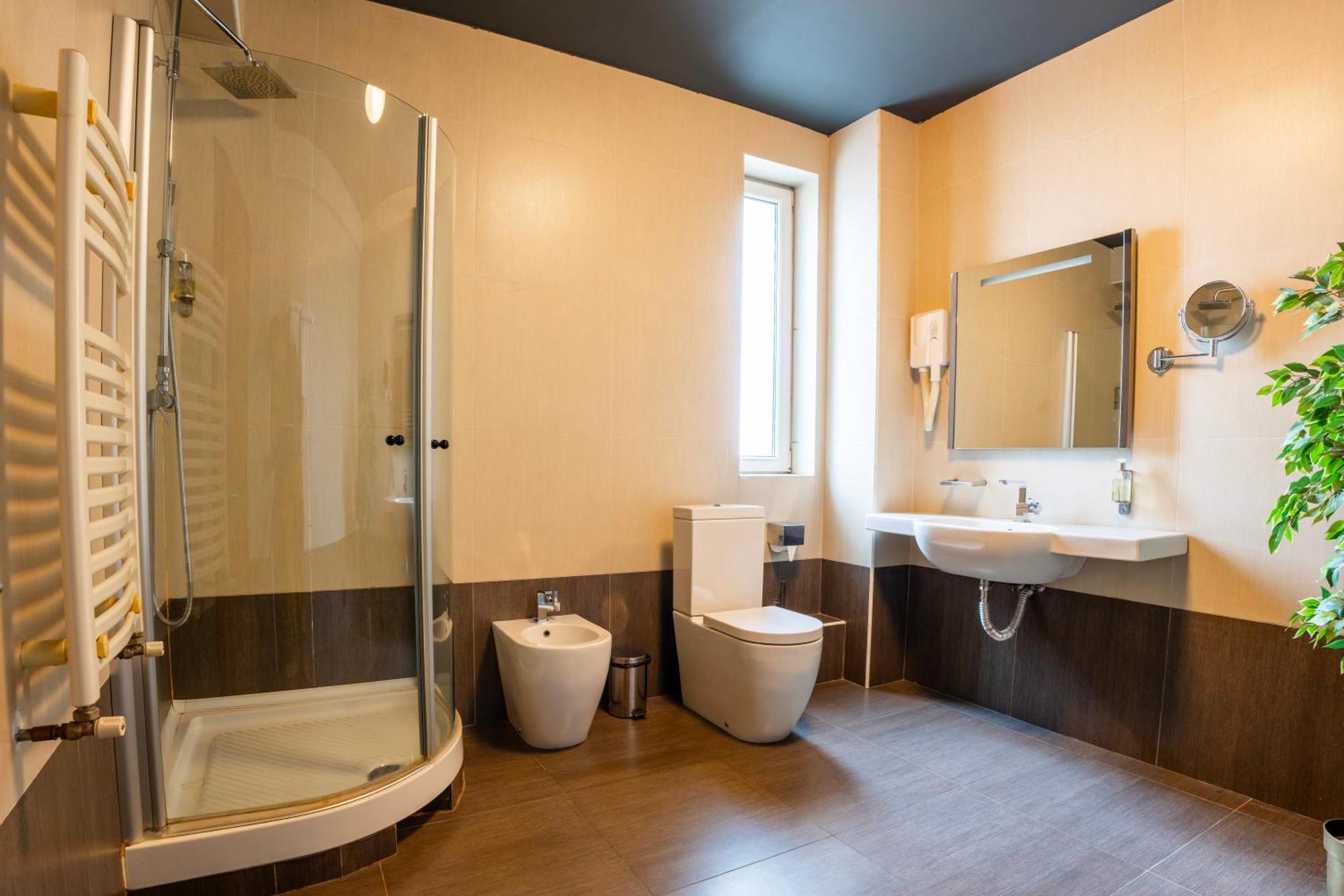 Alex&George Boutique Hotel Kluż-Napoka Zewnętrze zdjęcie