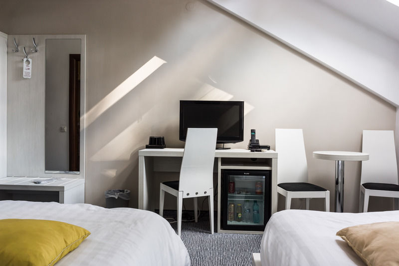 Alex&George Boutique Hotel Kluż-Napoka Zewnętrze zdjęcie