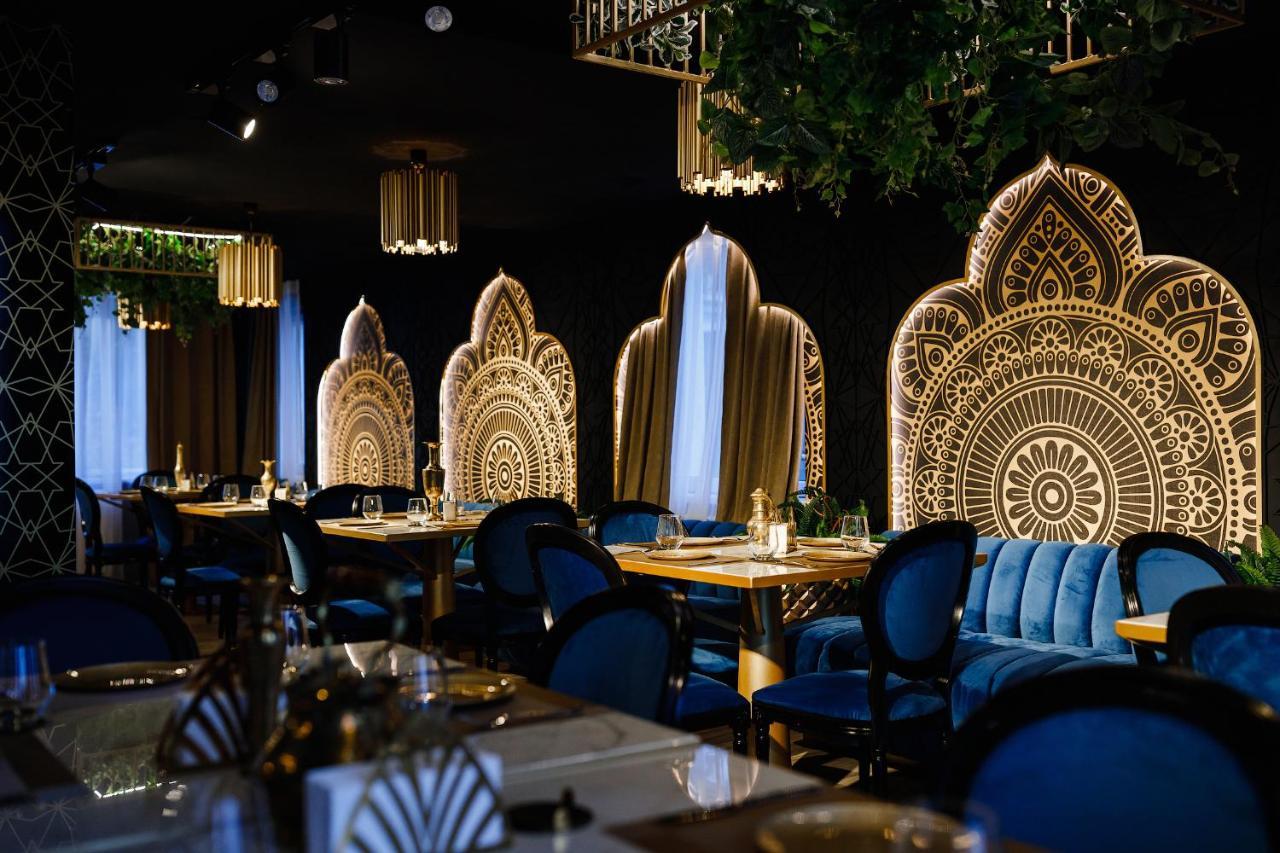 Alex&George Boutique Hotel Kluż-Napoka Zewnętrze zdjęcie